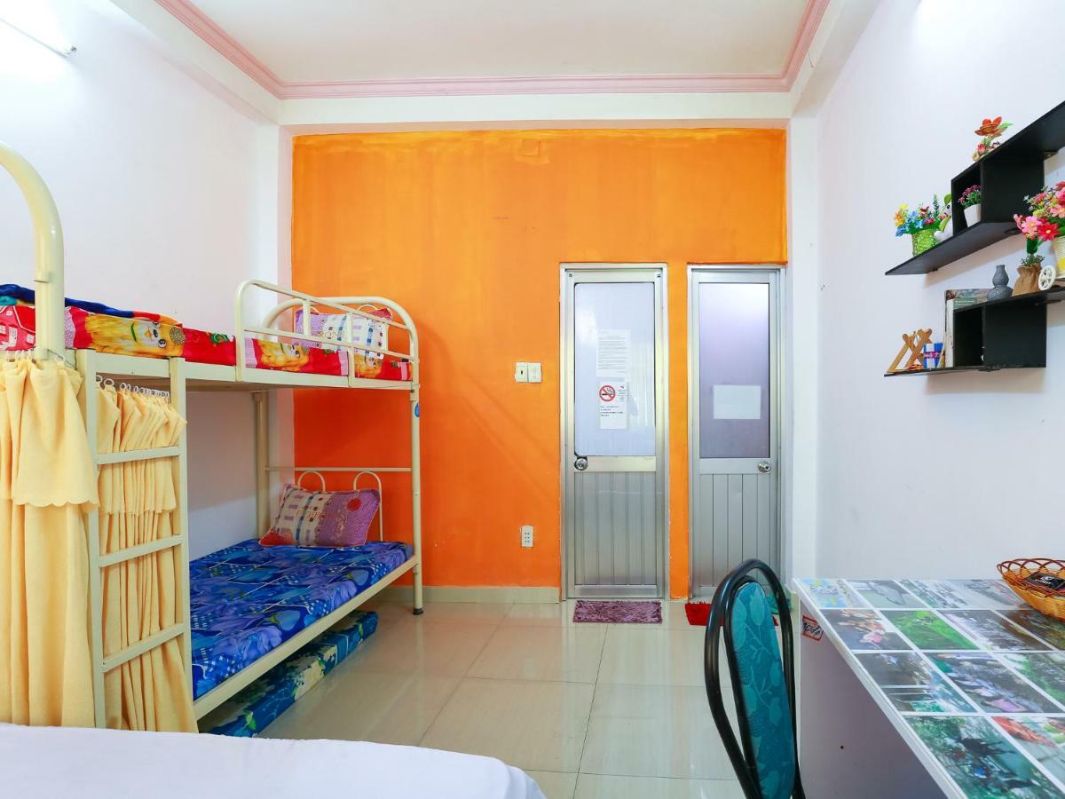 Color House Hostel Ho Şi Min Dış mekan fotoğraf