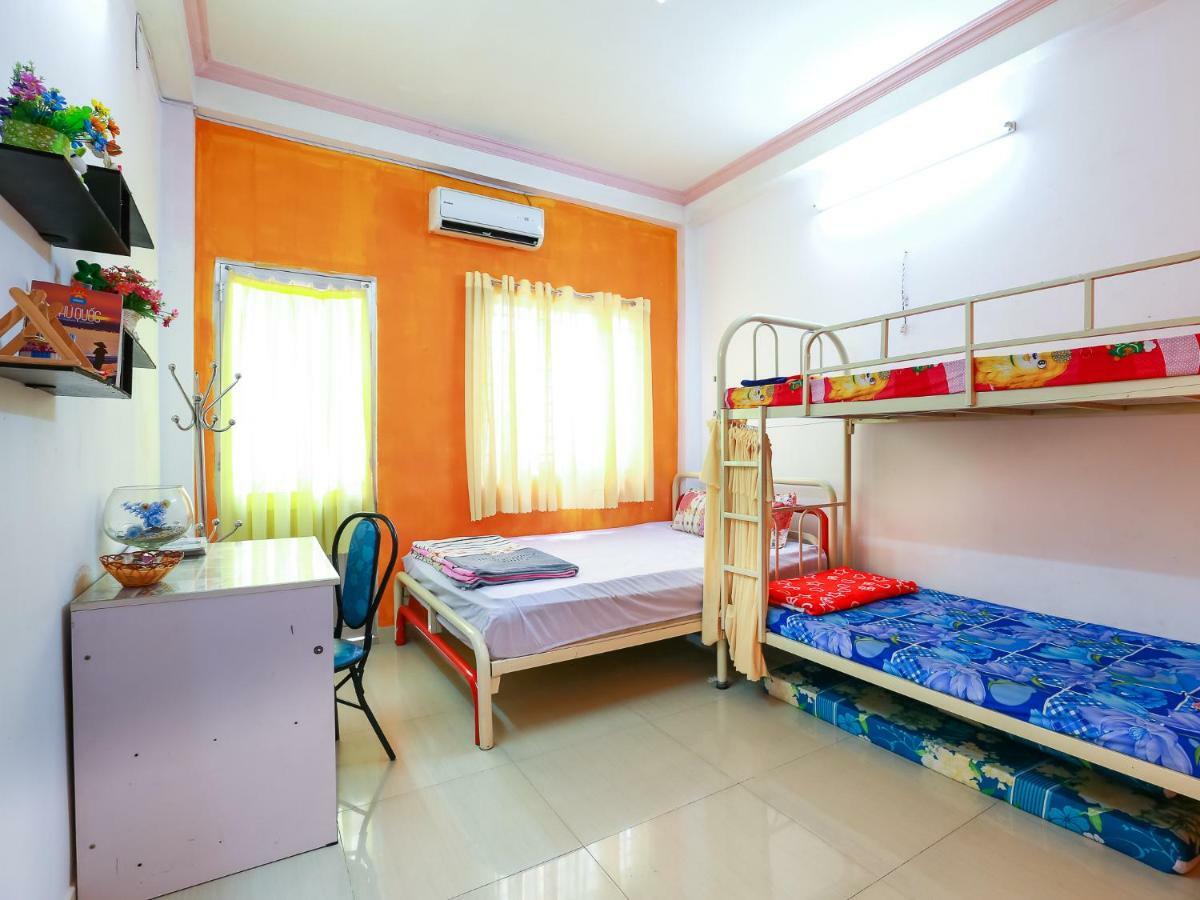 Color House Hostel Ho Şi Min Dış mekan fotoğraf