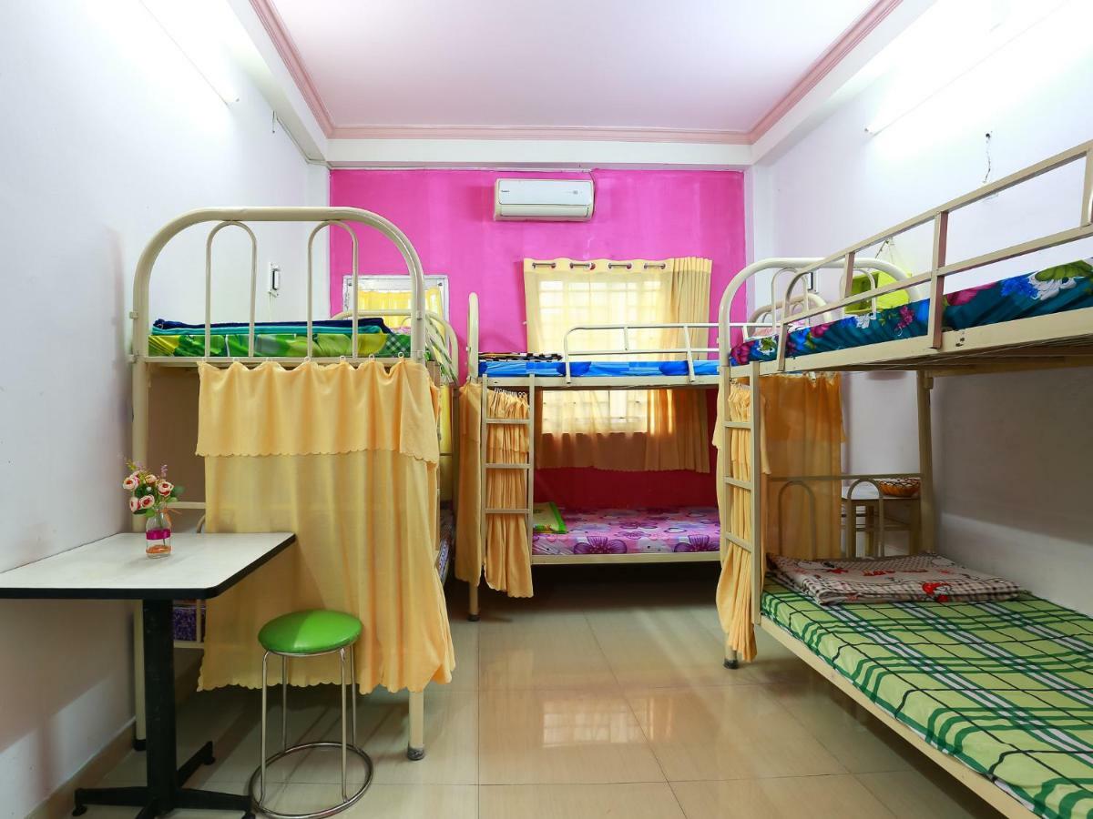 Color House Hostel Ho Şi Min Dış mekan fotoğraf