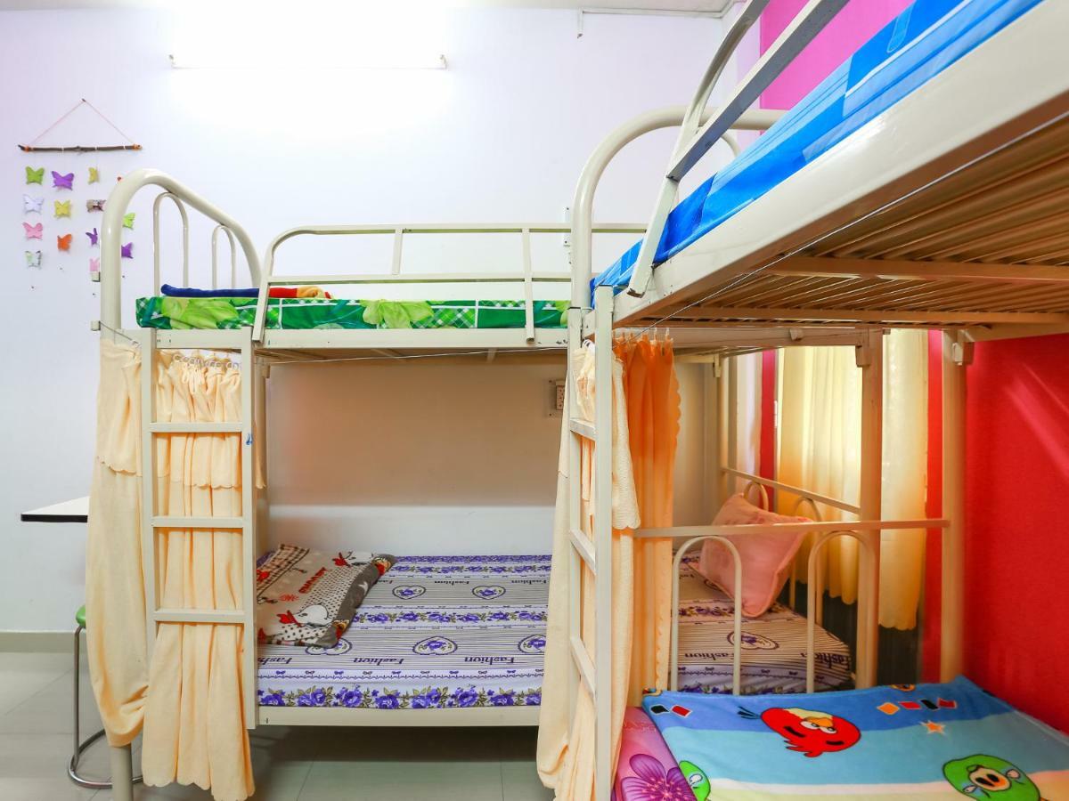 Color House Hostel Ho Şi Min Dış mekan fotoğraf
